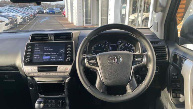 Toyota Land Cruiser 2.8 D-4D 204 Active 5dr Auto 7 Seats Diesel Station Wagon